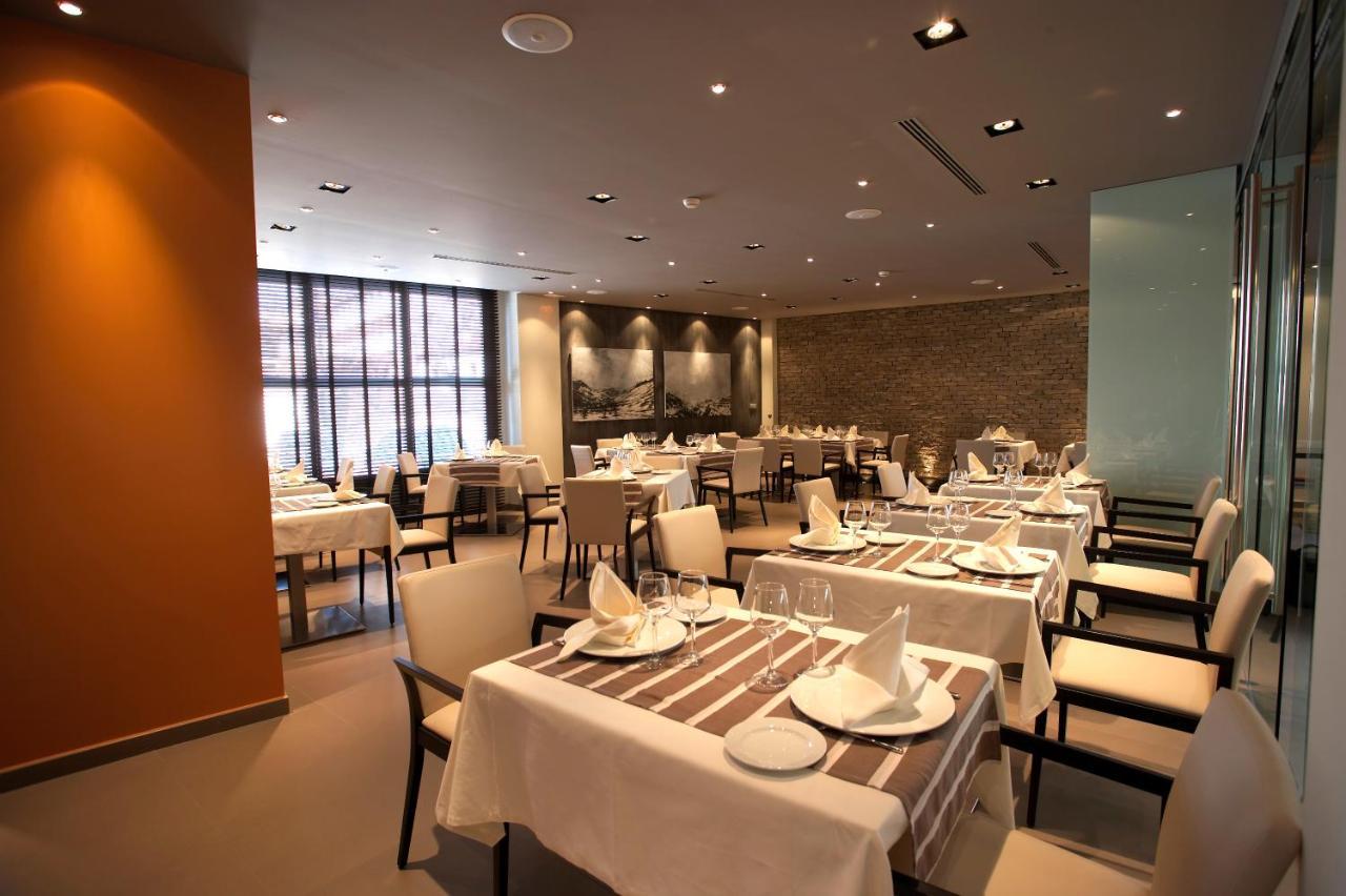 Hotel La Trufa Negra Mora de Rubielos Restaurant photo